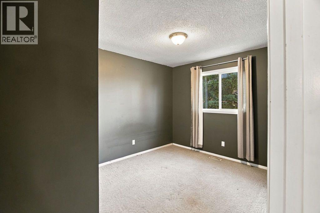 3037 Doverbrook Road Se Property Photo 15