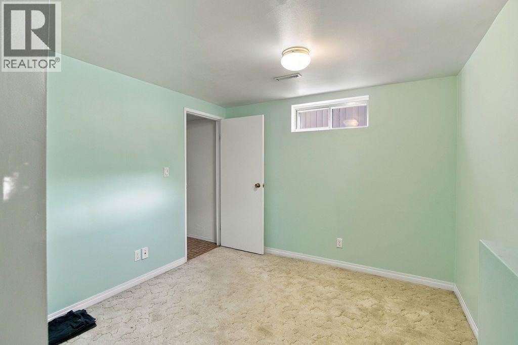 3037 Doverbrook Road Se Property Photo 28