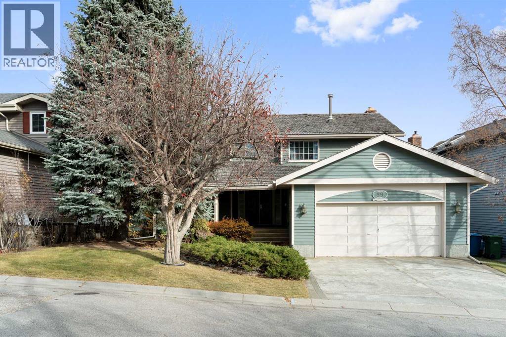 59 Stranraer Place SW Property Photo 1