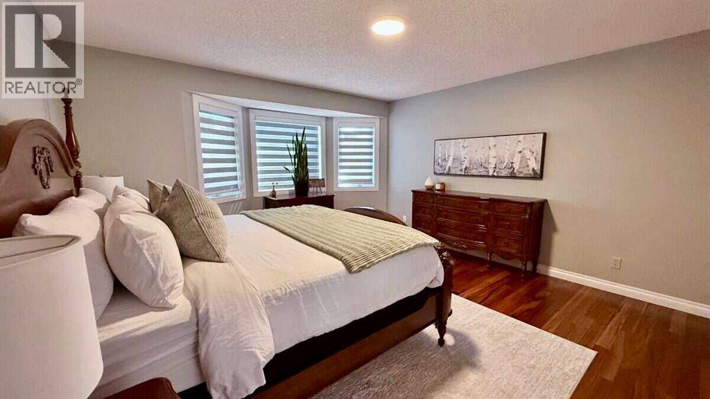 11 Hawkmount Heights Nw Property Photo 22