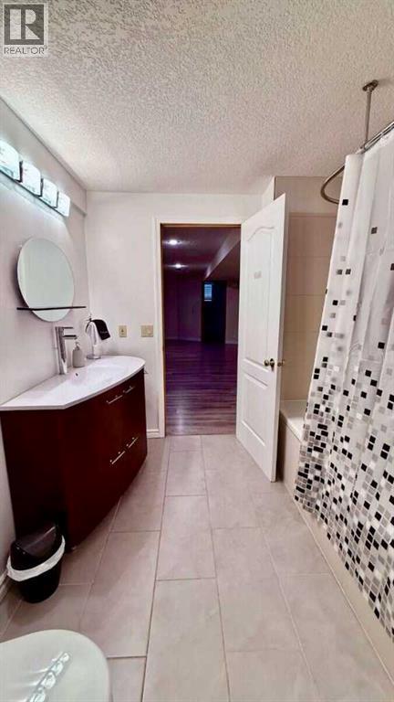 11 Hawkmount Heights Nw Property Photo 30