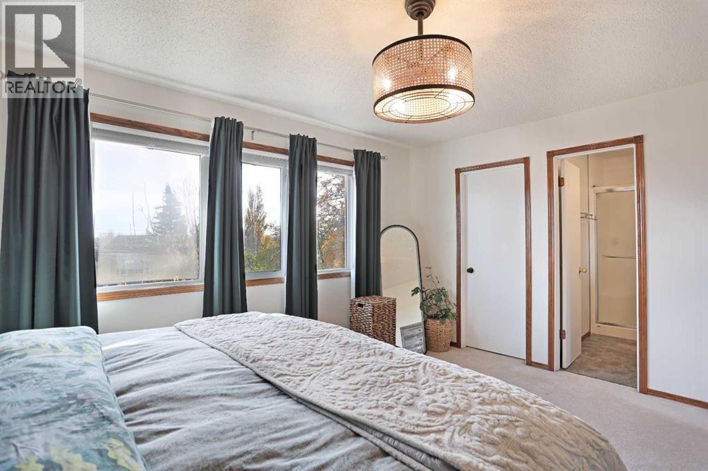 39 Lakeview Crescent E Property Photo 22