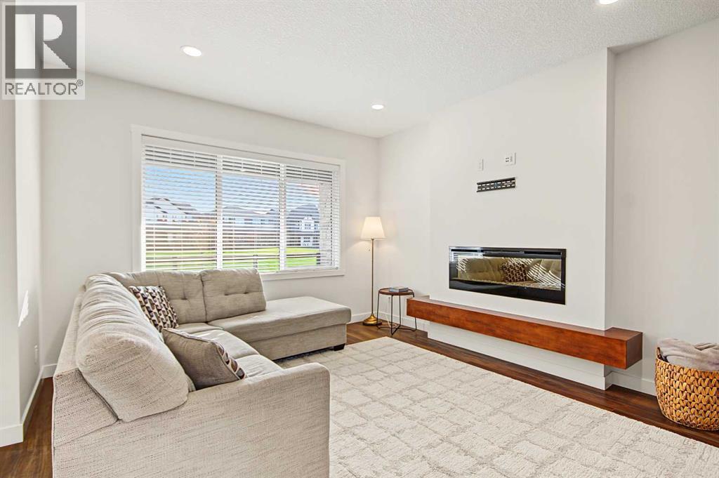 29 Midgrove Lane Sw Property Photo 5