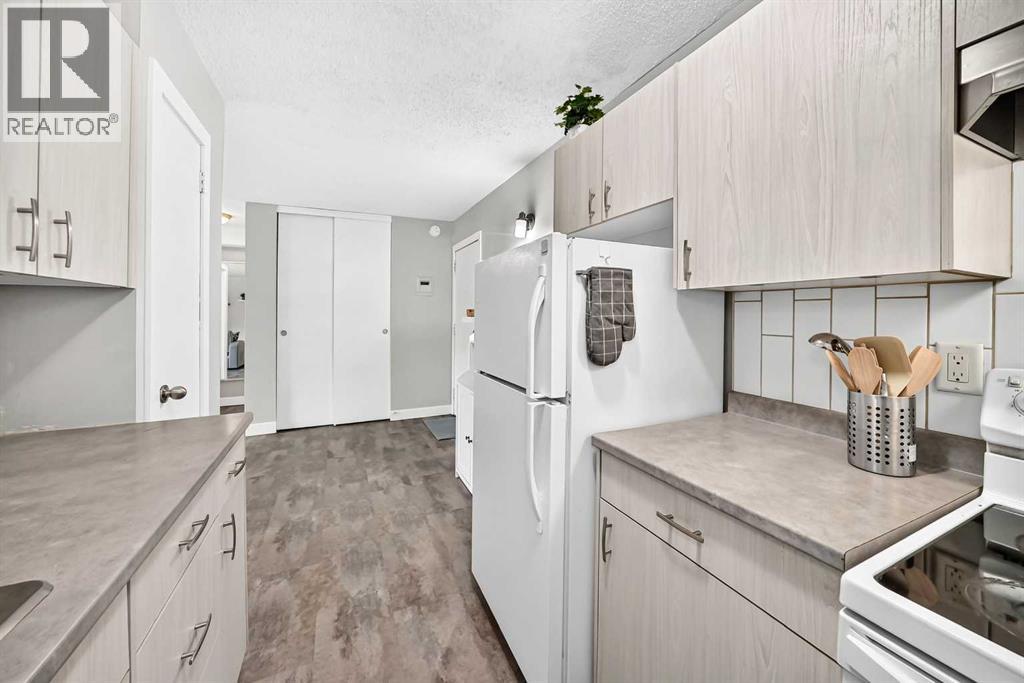 314 14 Street Northwest Property Photo 10