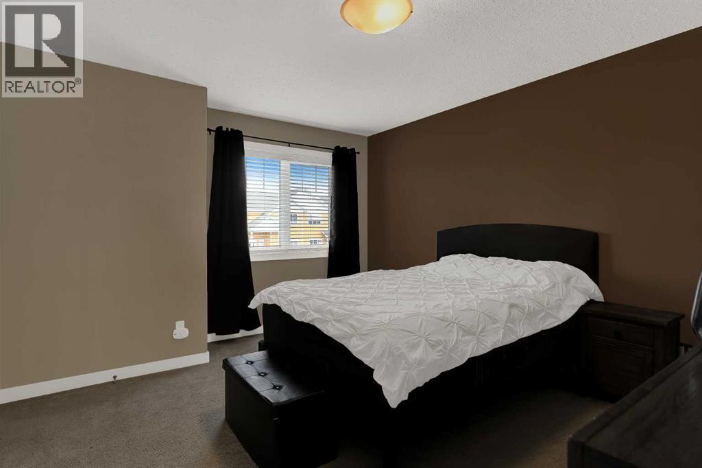8445 101 Avenue Property Photo 10