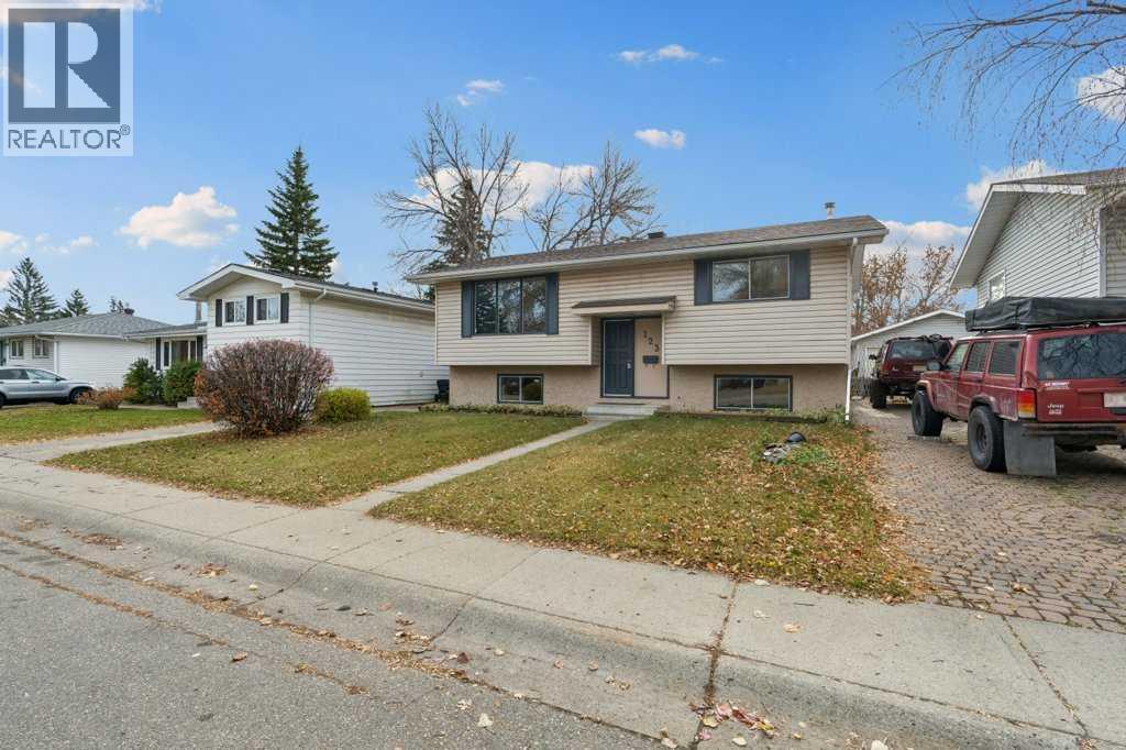 123 Lynnview Way Se Property Photo 1