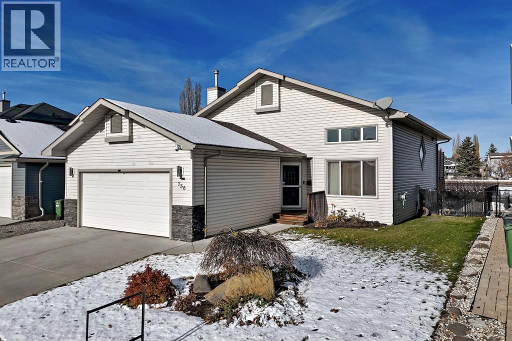 156 Aspen Creek Crescent Property Photo 1