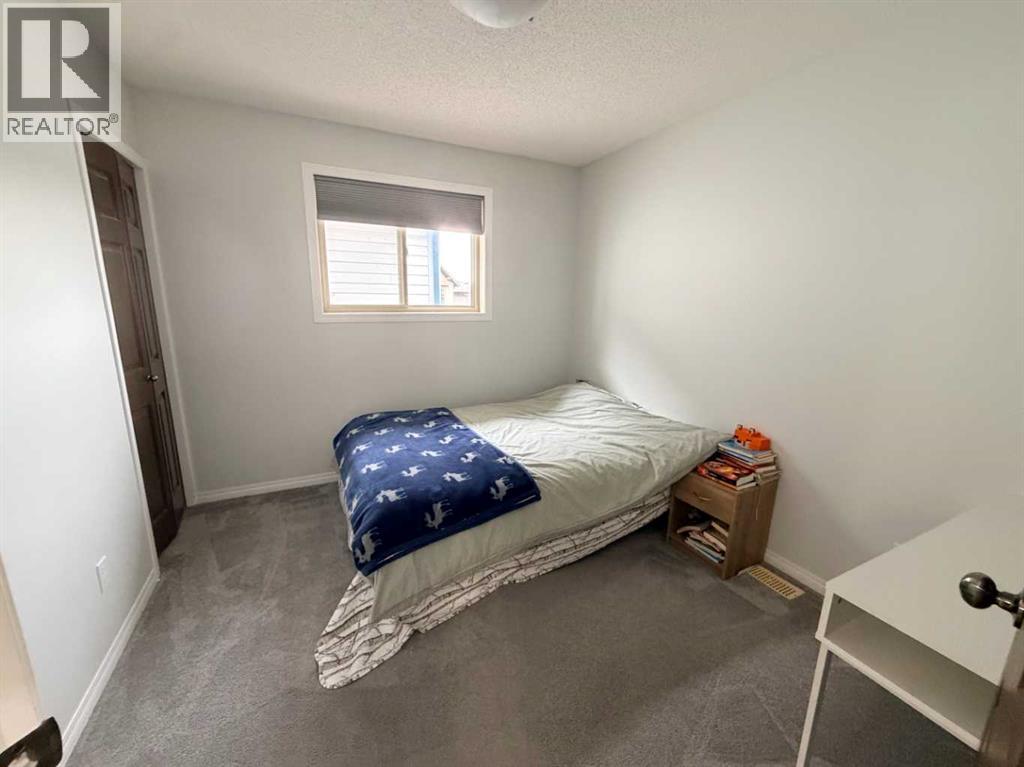 184 Panora Close Nw Property Photo 8