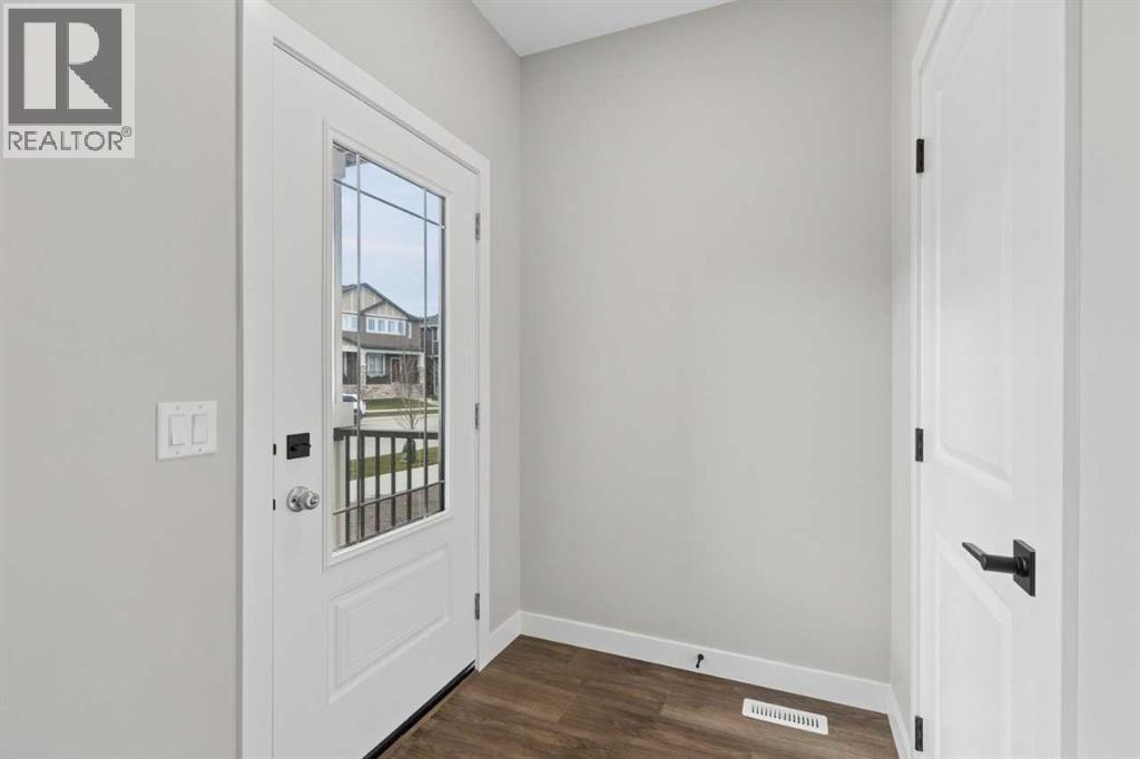 5018 Harmony Circle Property Photo 4