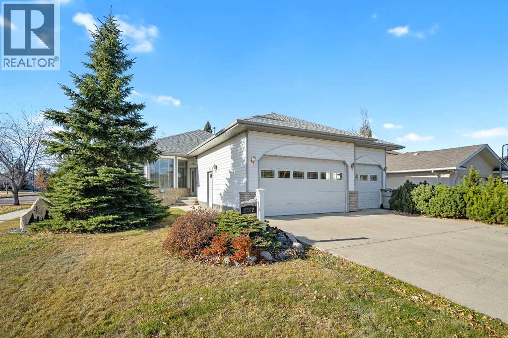 2302 58a Avenue Property Photo 1