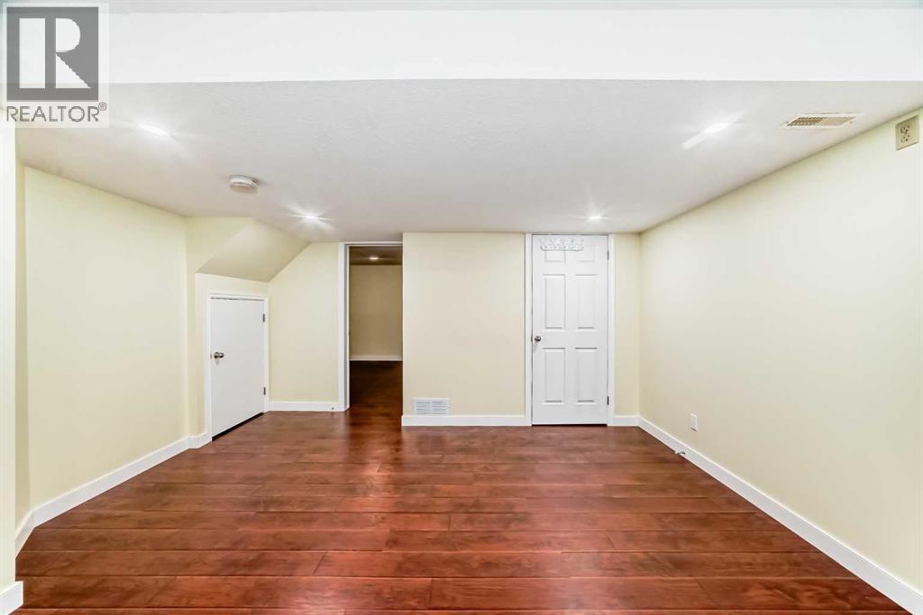 31 Coventry Road Ne Property Photo 37
