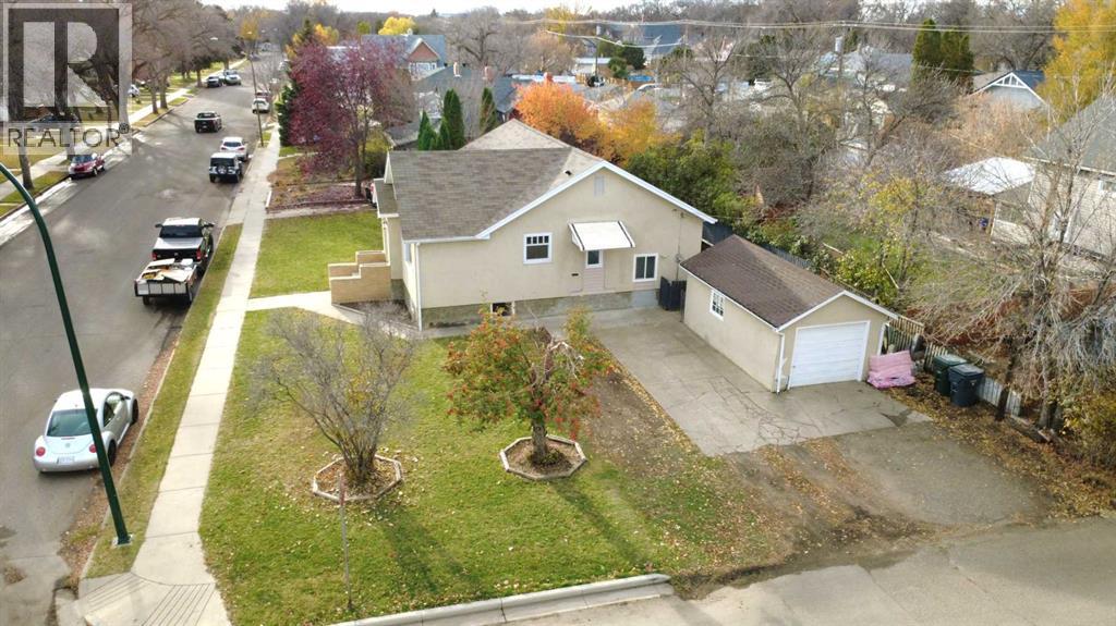164 5 Street Se Property Photo 1
