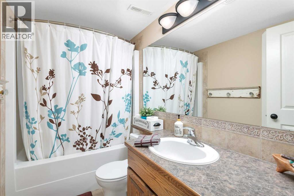 52 Irving Crescent Property Photo 25