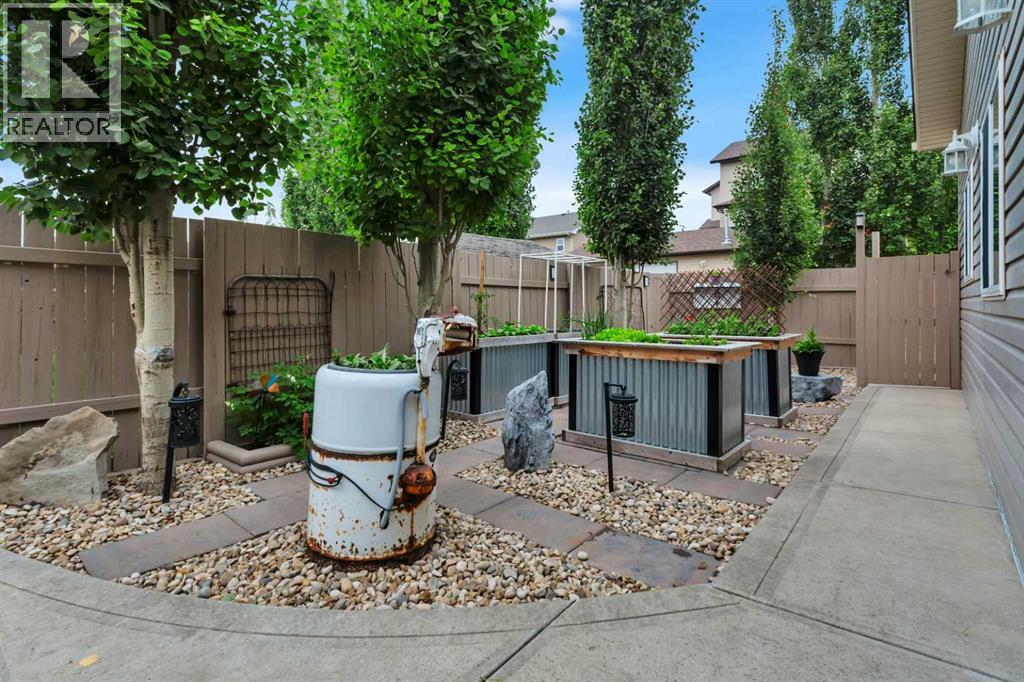 52 Irving Crescent Property Photo 38