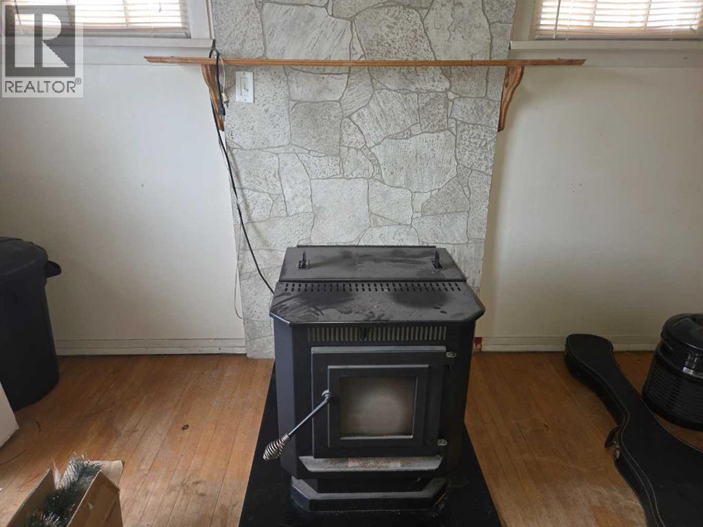 10036 103 Avenue Property Photo 9
