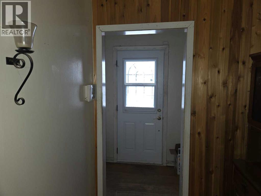 10036 103 Avenue Property Photo 16