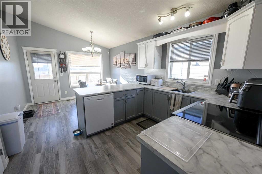 10701 72 Avenue Property Photo 6
