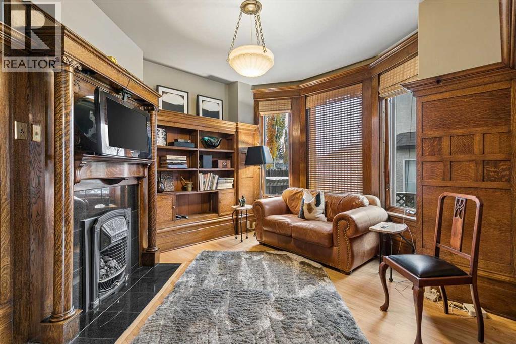 1935 12 Street Sw Property Photo 6
