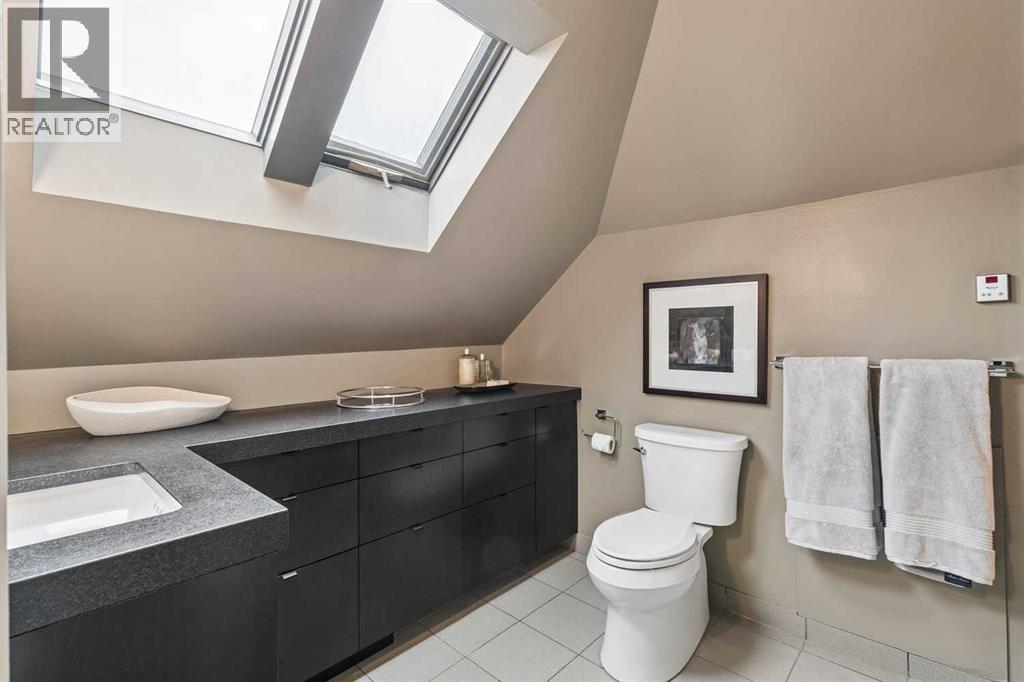 1935 12 Street Sw Property Photo 23