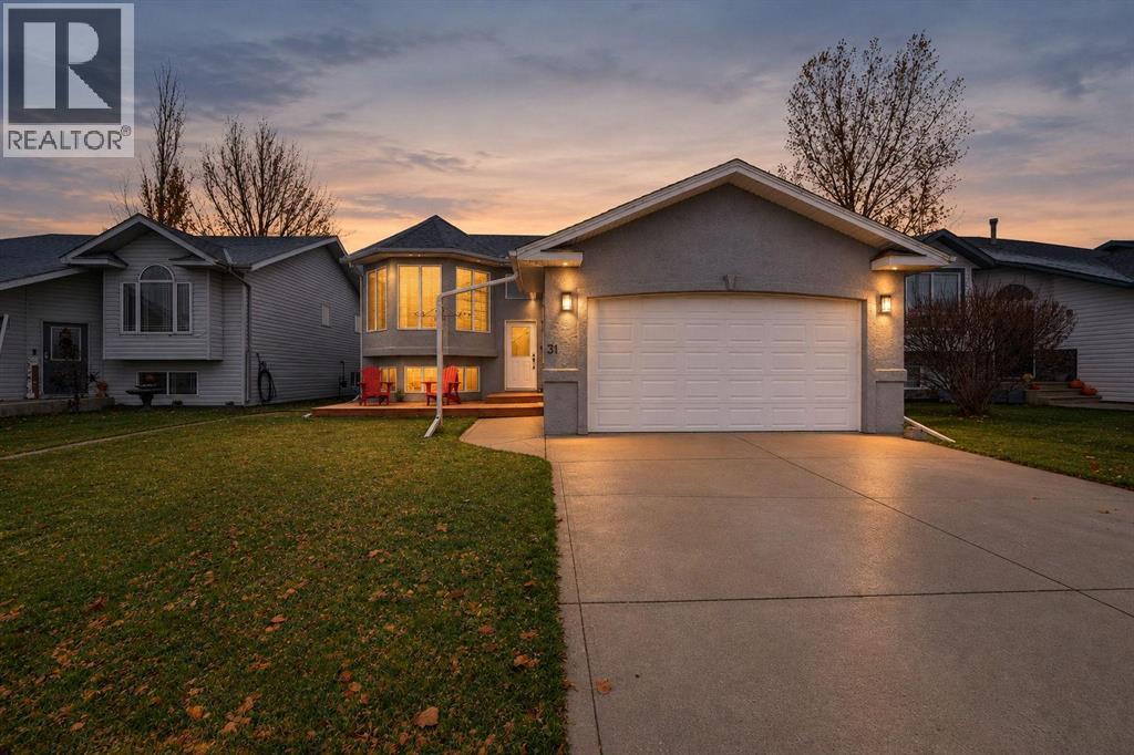 31 Heenan Crescent Property Photo