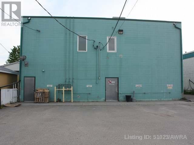 117 50 Street Property Photo 2