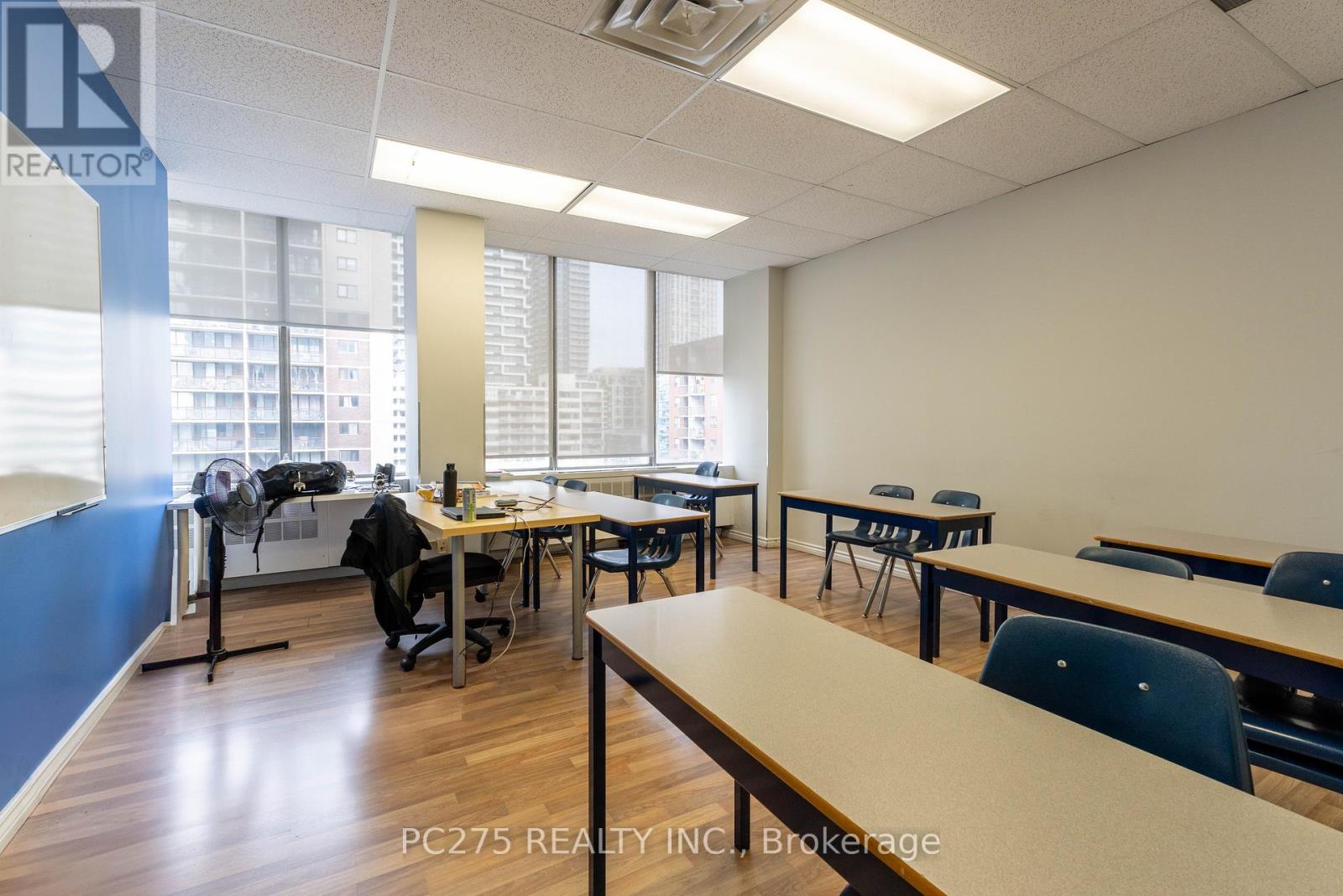 9th Floor - 120 Eglinton Avenue E Property Photo 20