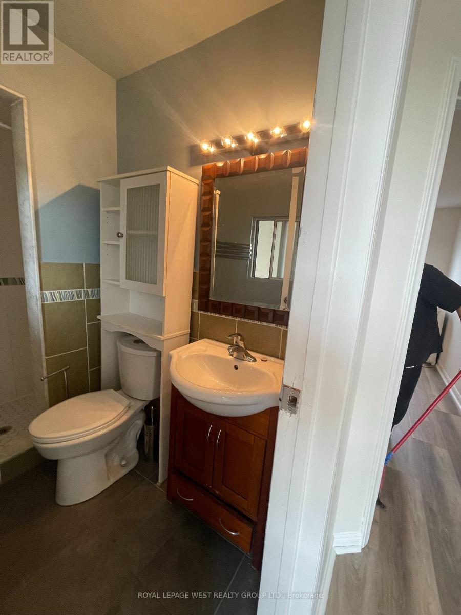 Unit #3 - 1159 Dundas Street Property Photo 10