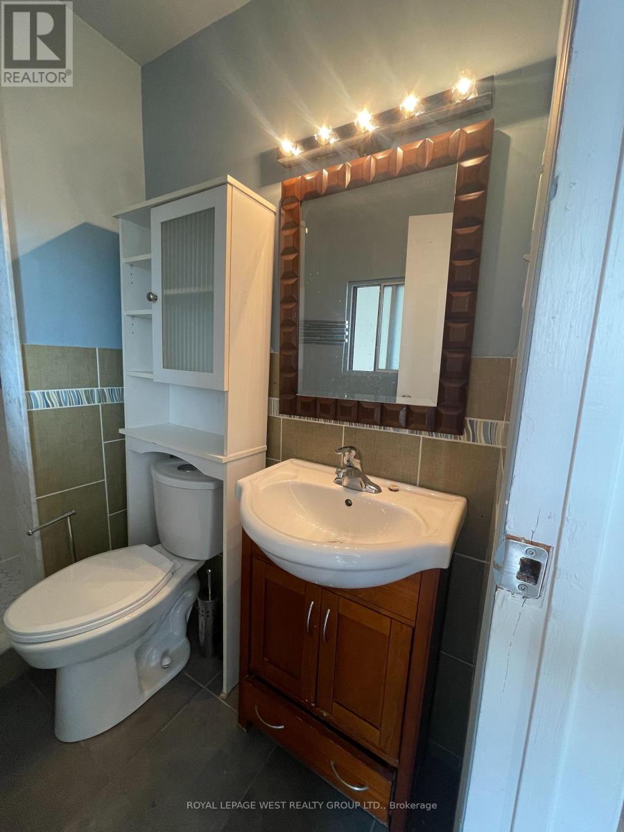 Unit #3 - 1159 Dundas Street Property Photo 11