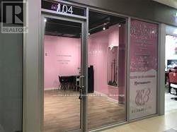 104 - 384 Yonge Street Property Photo 4