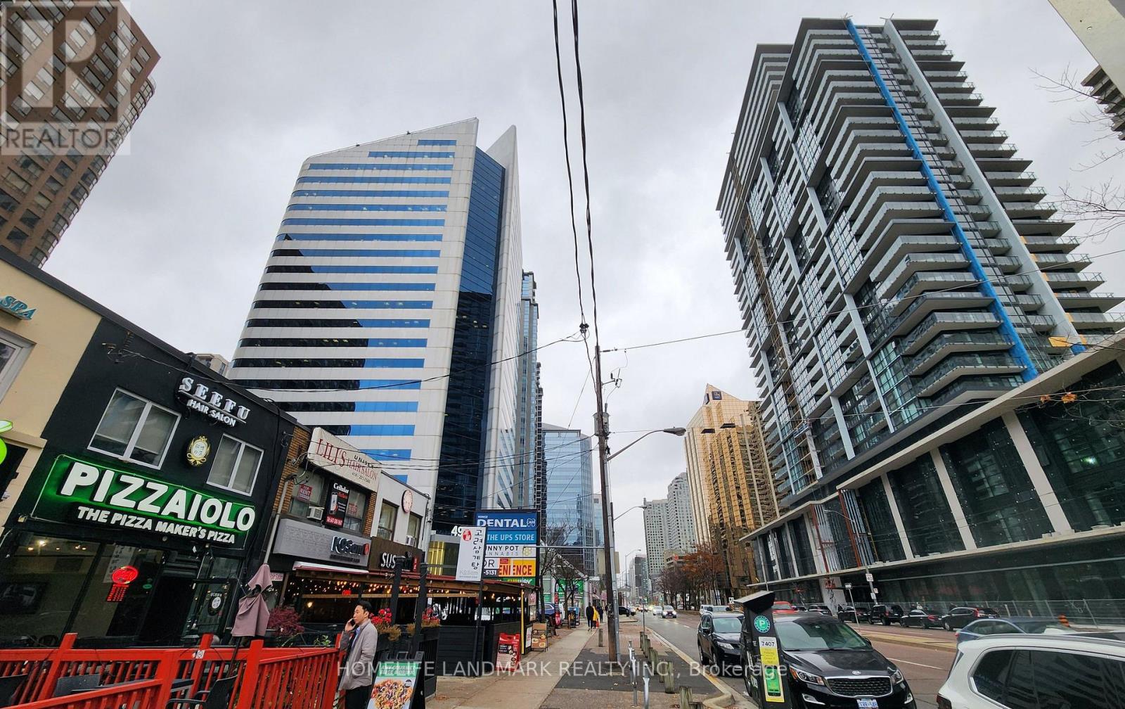 4920 Yonge Street Property Photo 4