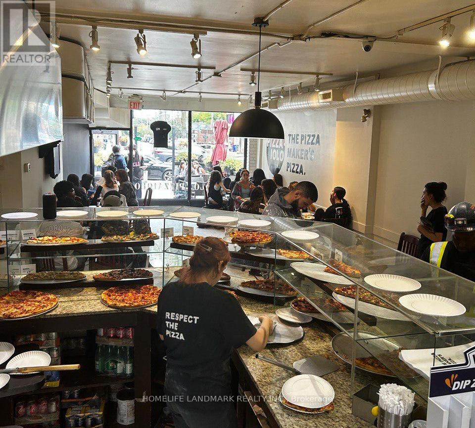 4920 Yonge Street Property Photo 7