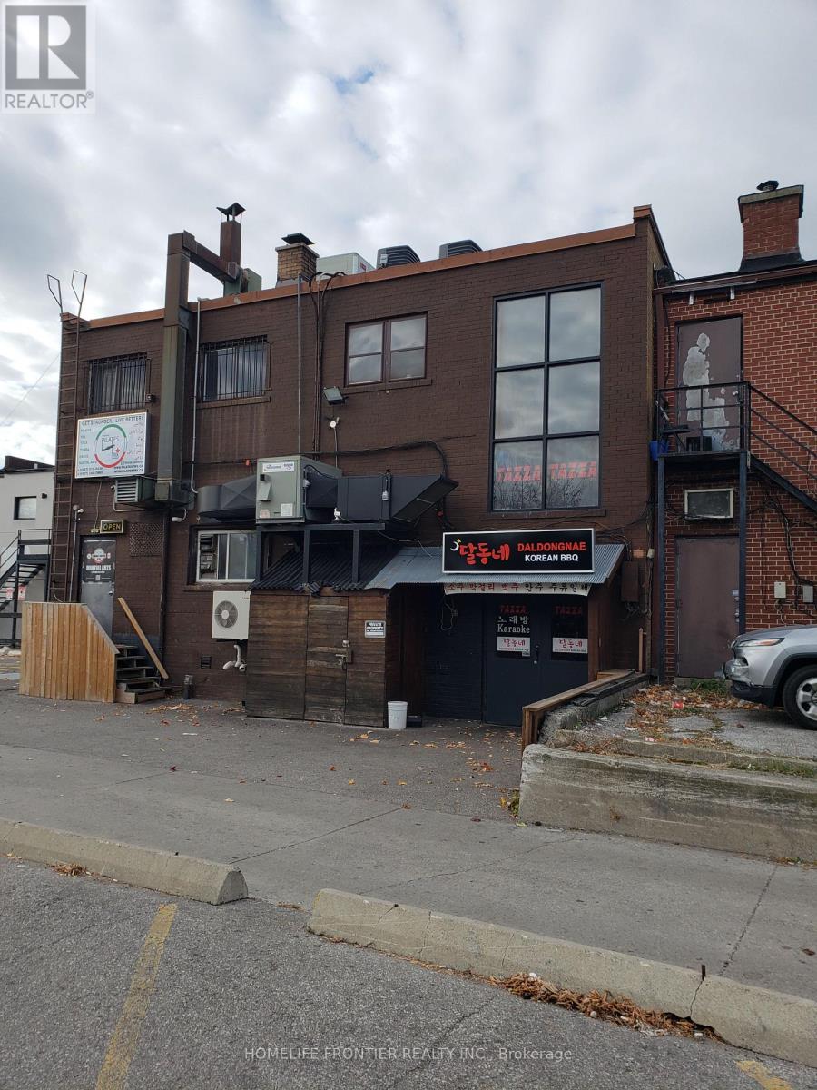 6347 Yonge Street Property Photo 3