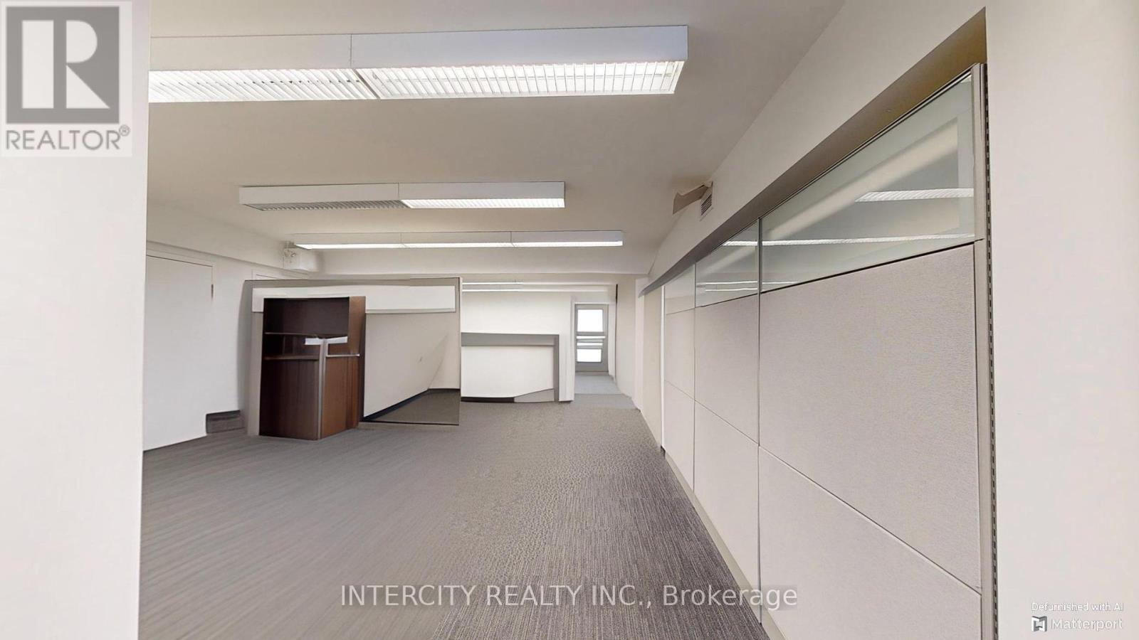 2nd Flr - 627 Bloor Street W Property Photo 20