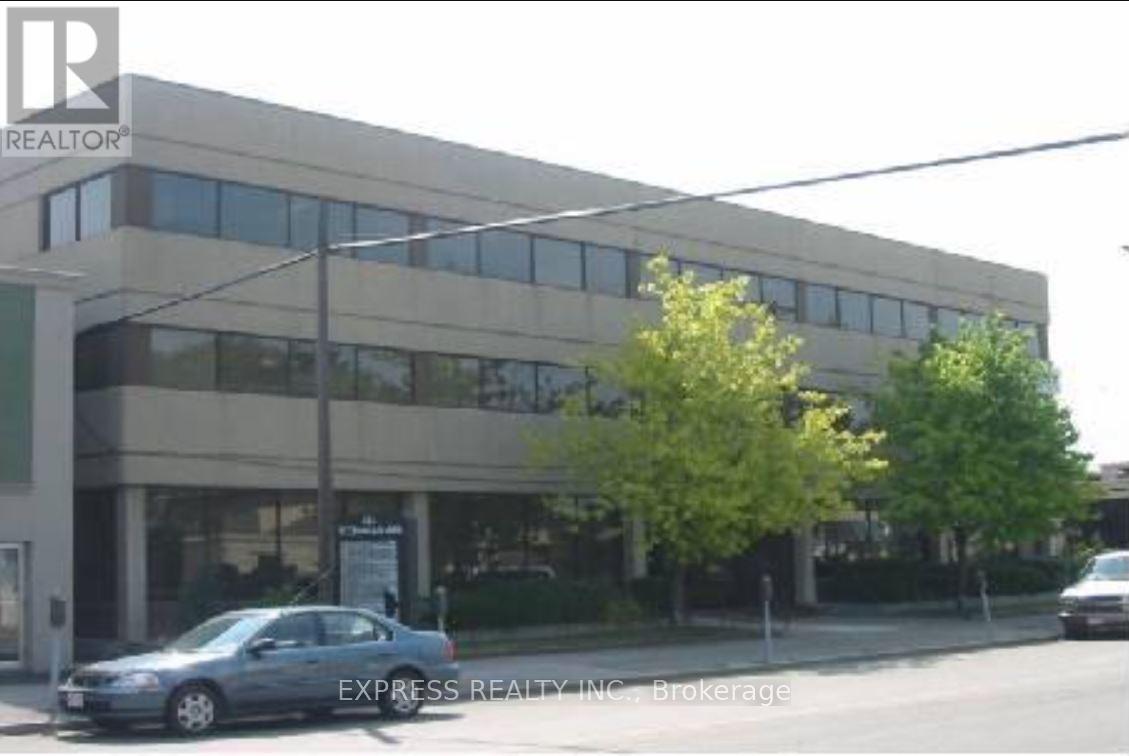 308 - 121 Willowdale Avenue Property Photo 5
