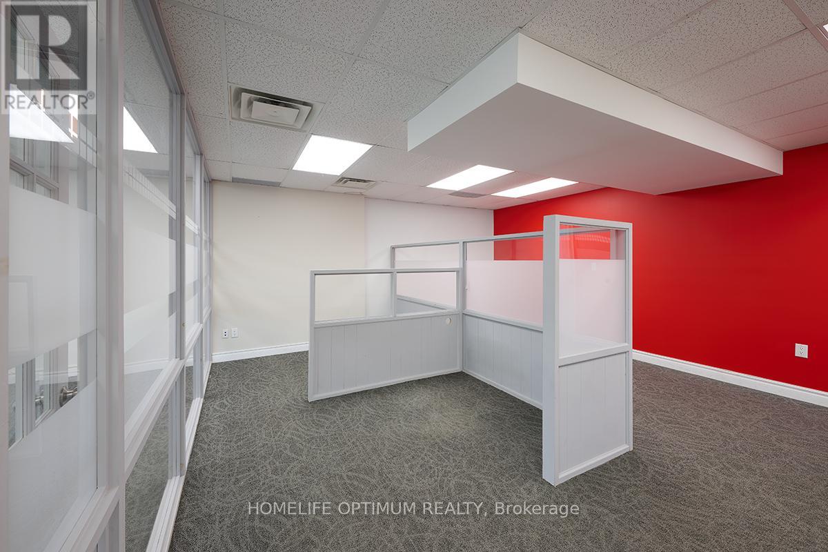 203 - 170 Sheppard Avenue E Property Photo 2