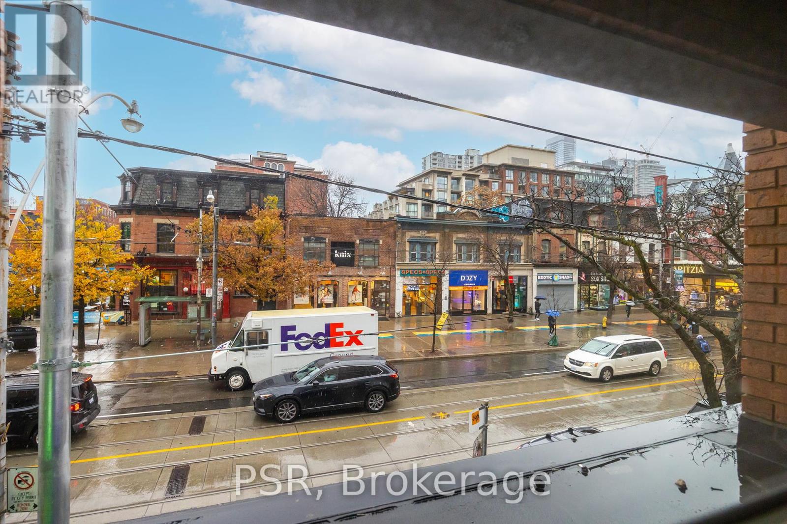 10 - 353 Queen Street W Property Photo 18