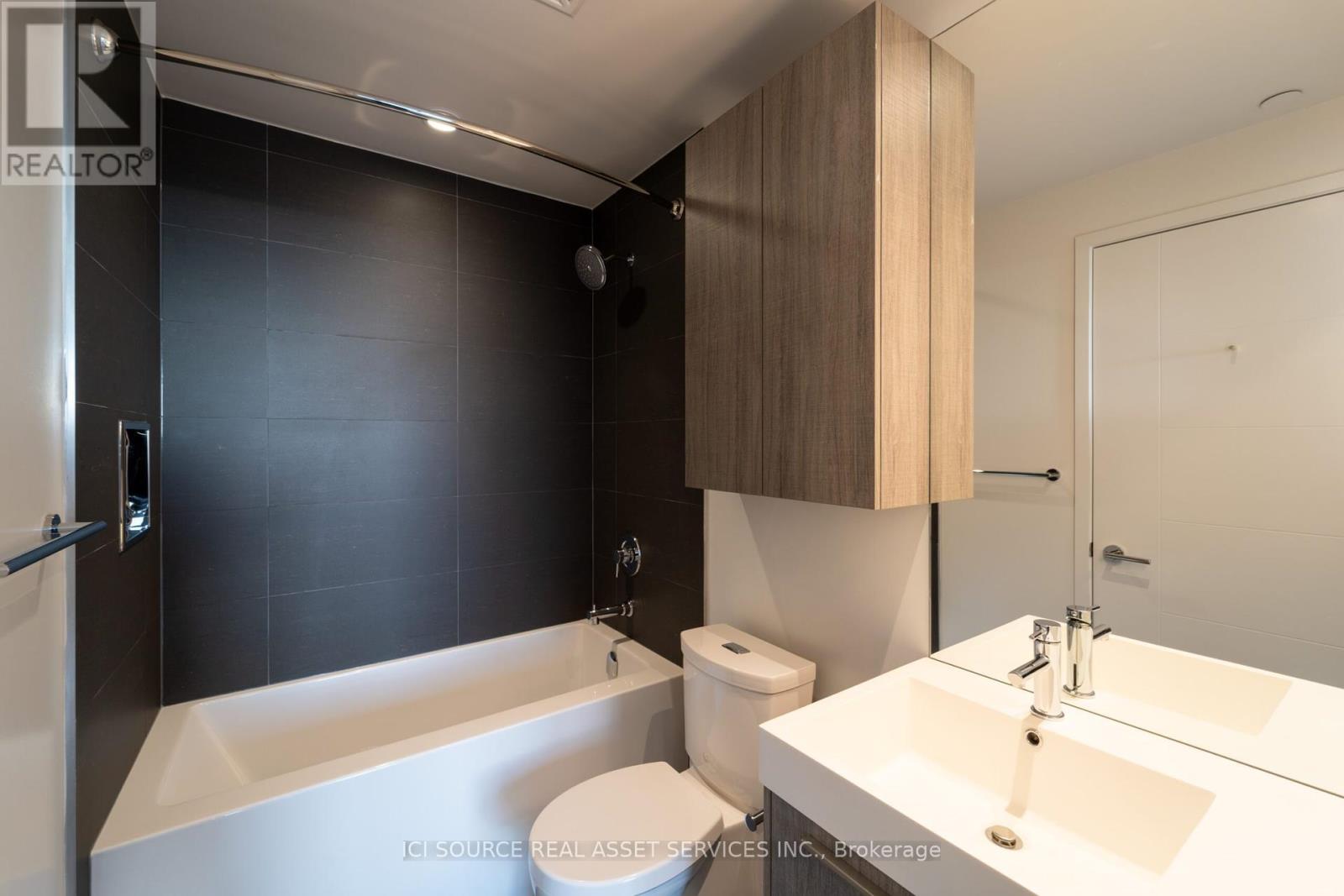 4003 - 25 Selby Street Property Photo 10