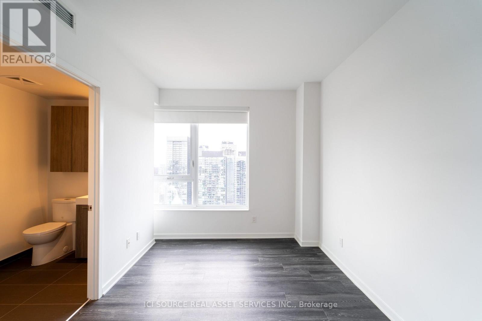 4003 - 25 Selby Street Property Photo 12