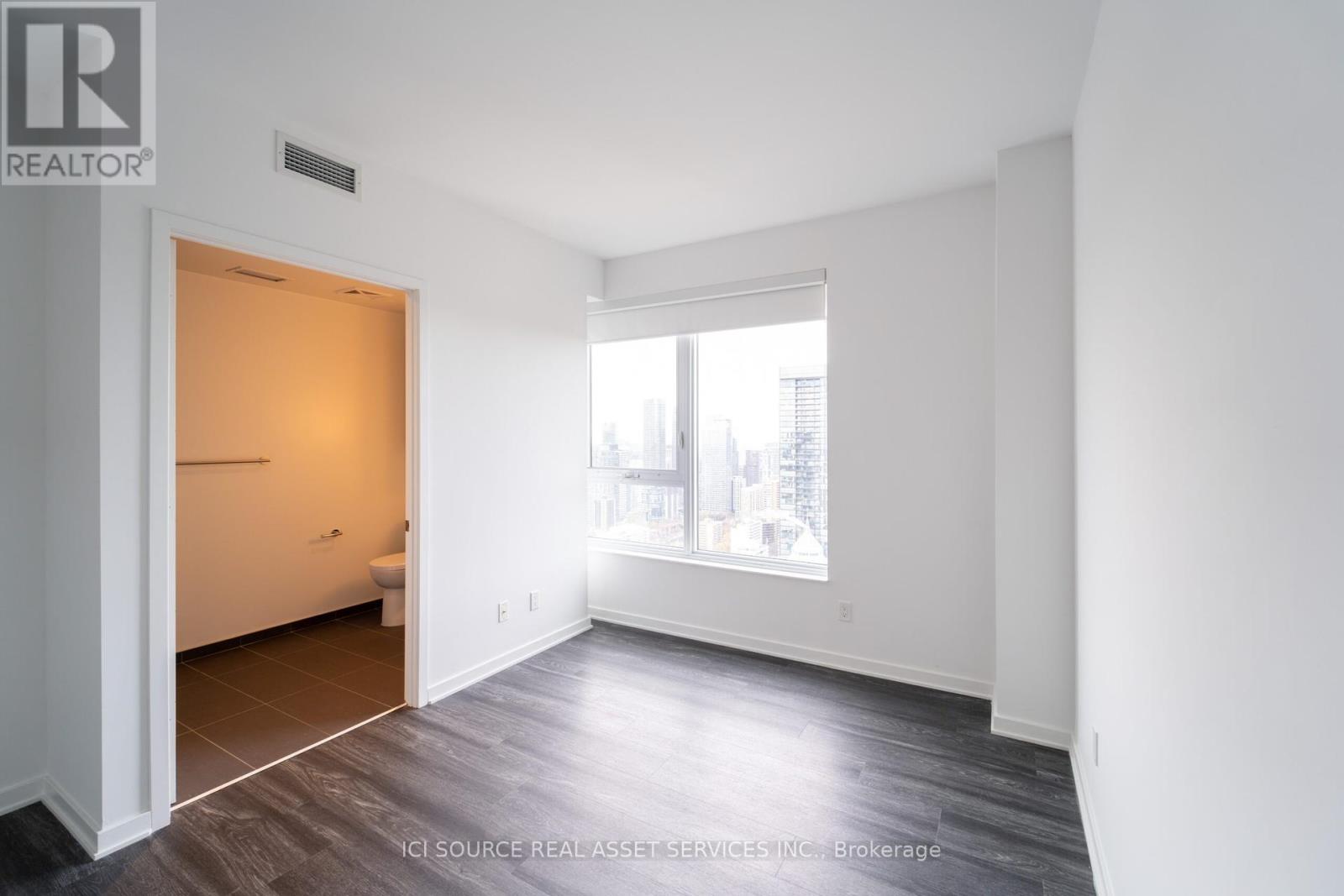 4003 - 25 Selby Street Property Photo 13