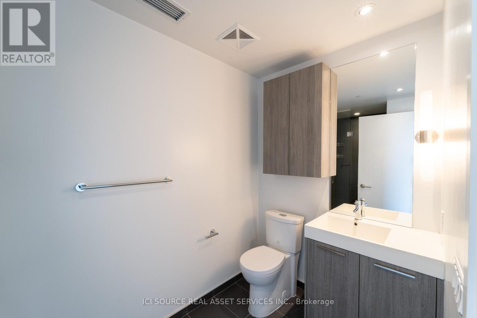 4003 - 25 Selby Street Property Photo 15