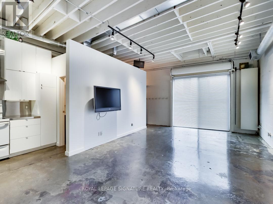 123 Niagara Street Property Photo 25