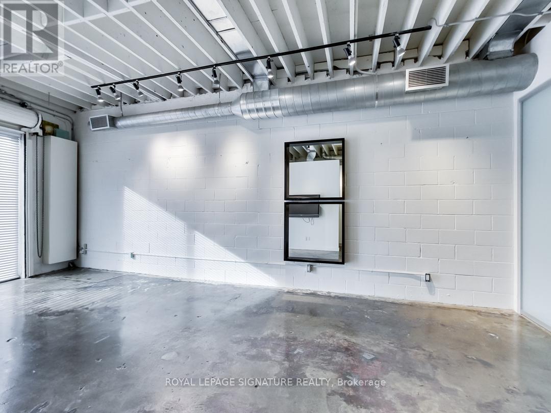 123 Niagara Street Property Photo 29