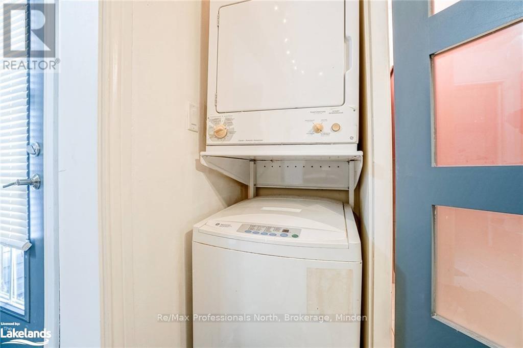 214 Gerrard Street E Property Photo 26