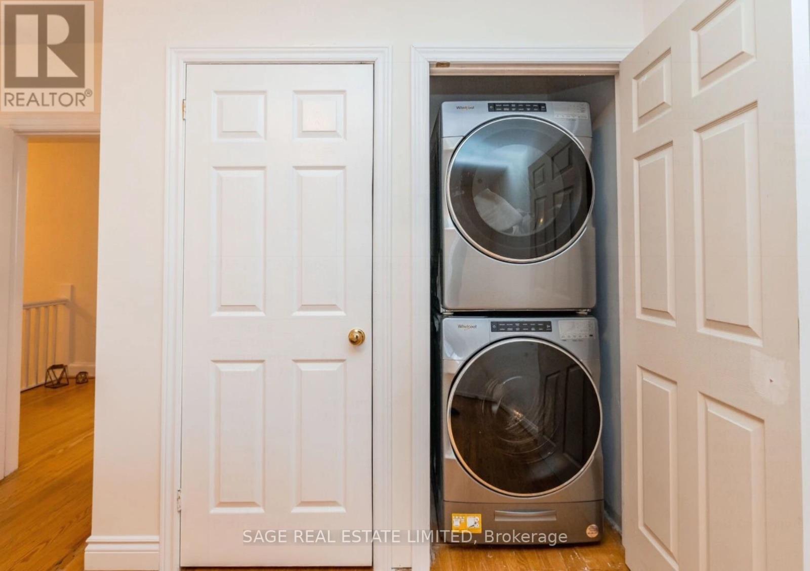 C - 1671 Bathurst Street Property Photo 19