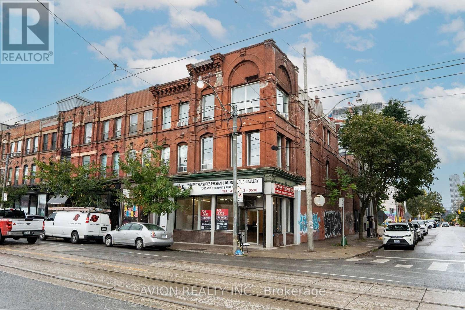 167 Queen Street E Property Photo 1