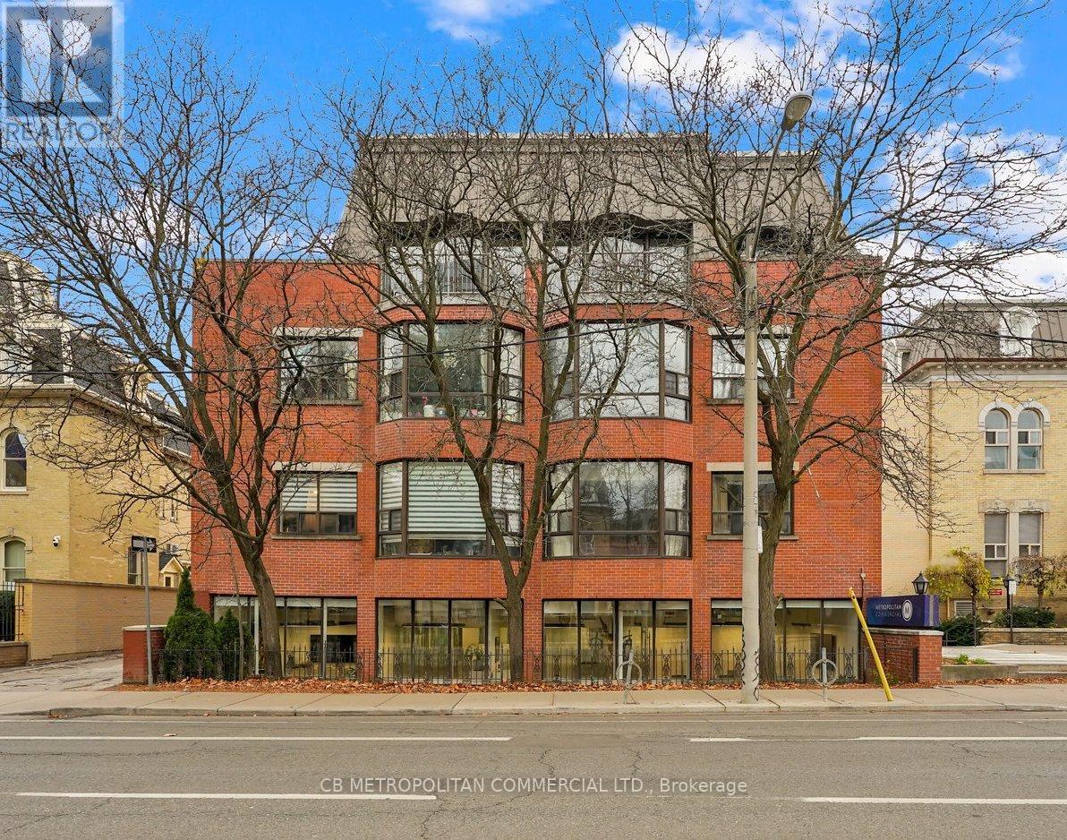 1 - 150 Beverley Street Property Photo 1