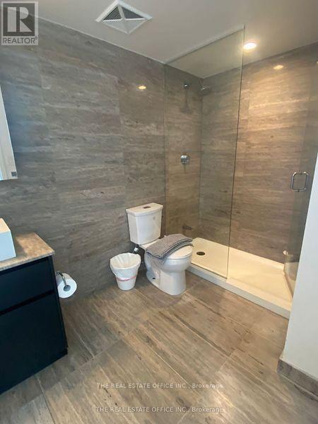 G9 - 112 Fort York Boulevard Property Photo 16
