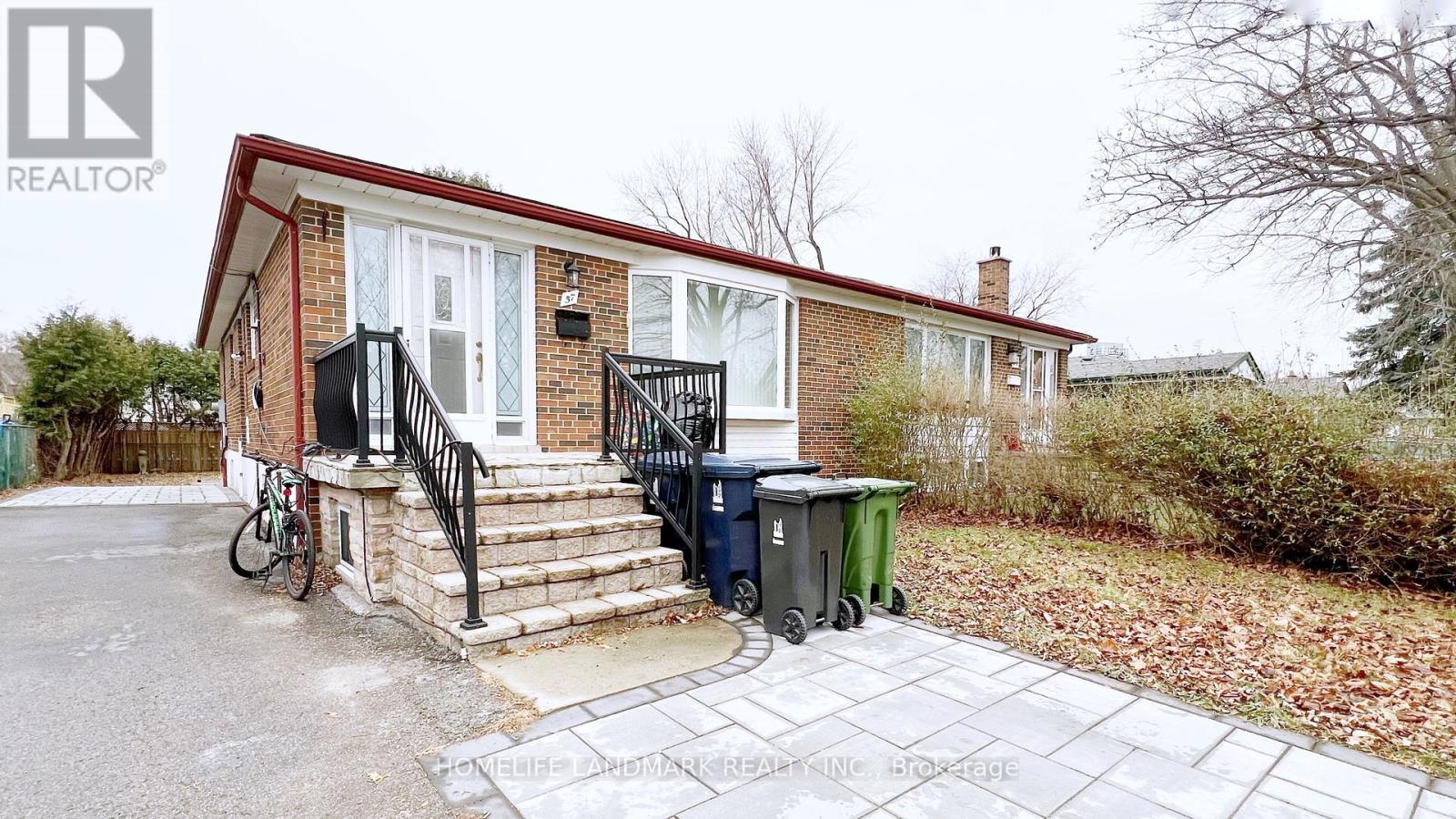 Upper P - 57 Painswick Crescent Property Photo 7