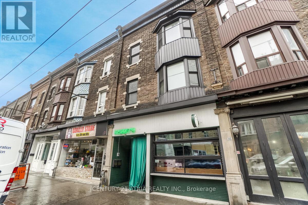 611 COLLEGE STREET Property Photo 1