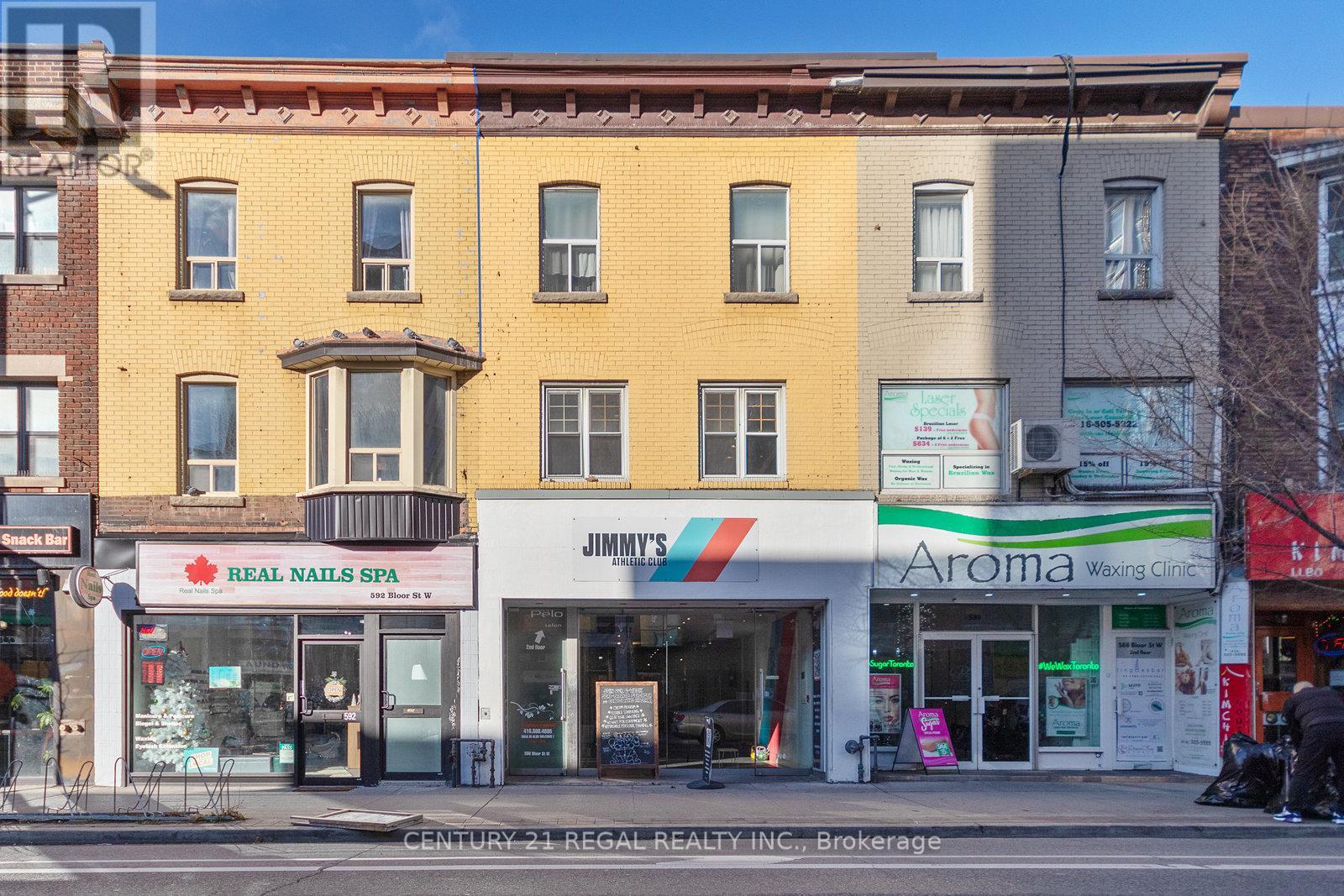 2b - 590 Bloor Street W Property Photo 1